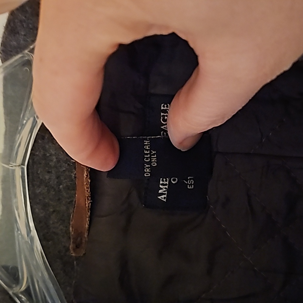 Aeo Jacket - image 3